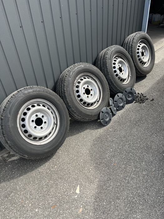 Felgi 6x130 et62 Opony 235 65 r16c  sprinter man crafter