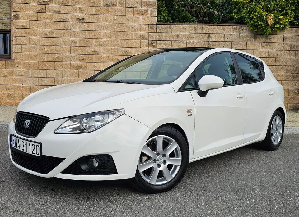 Seat Ibiza 1.2 105KM 2011r Niski Przebieg Klimatyzacja Szyberdach Skóry