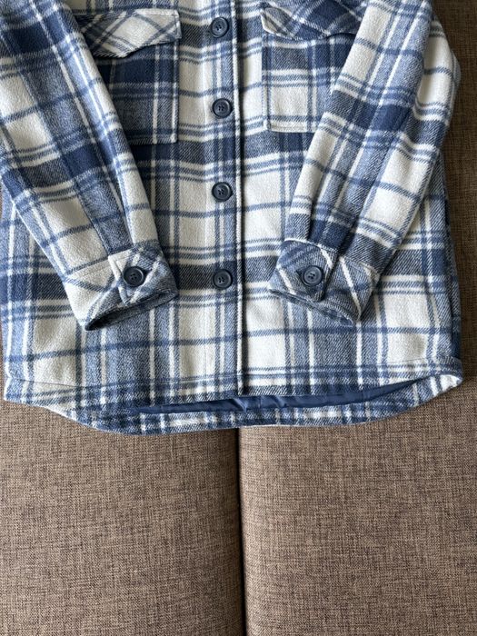 Biało-niebieska kurtka koszulowa, Reserved