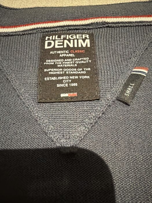 Grafitowy damski sweterek Hilfiger Denim