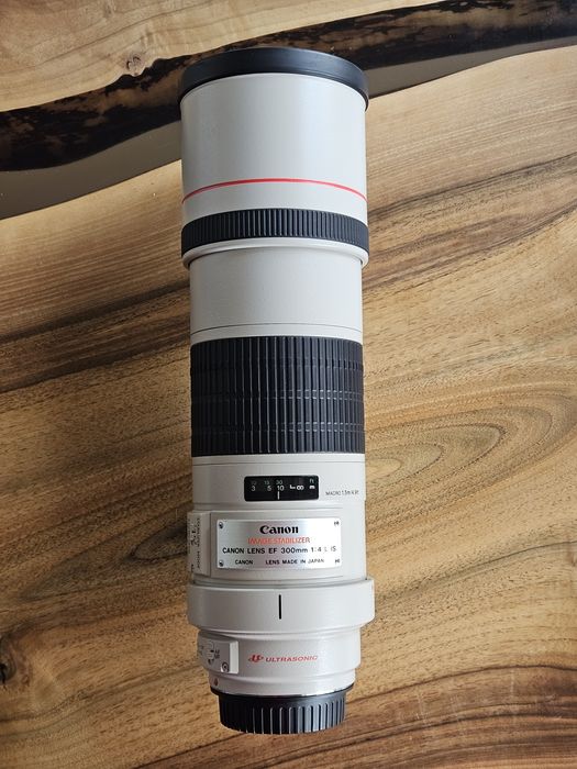 Легендарний Canon EF 300mm 4.0 L IS (ЯК НОВИЙ)
