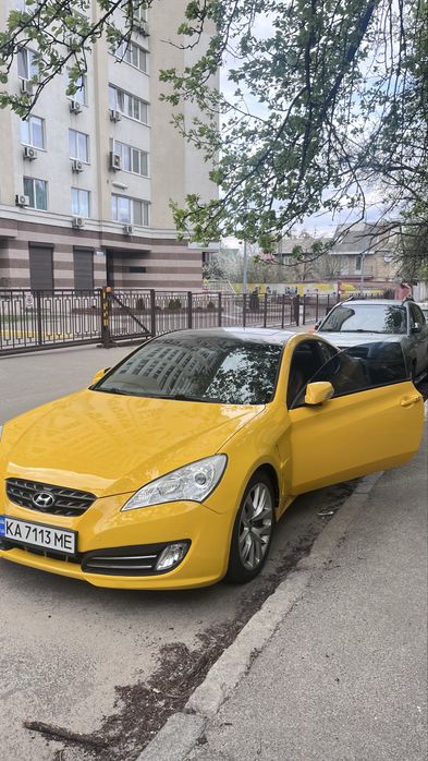 Huyndai genesis Coupe 2011 (2.0 л)