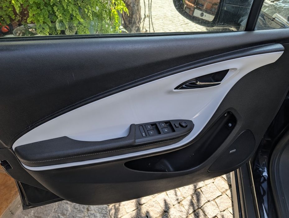 Chevrolet volt (elétrico/híbrido) (Opel ampera)