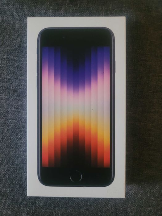 Smartfon Apple iPhone SE 2022 3. generacji 4,7'' 64GB 5G 4K