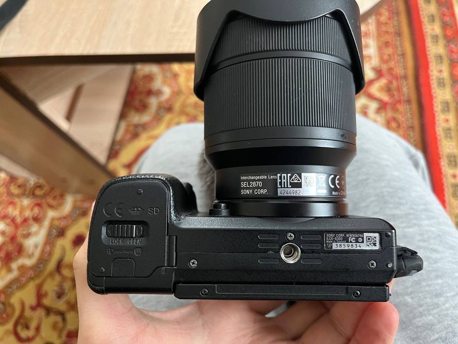 Терміново продам Sony a6300 + 28-70 + rode