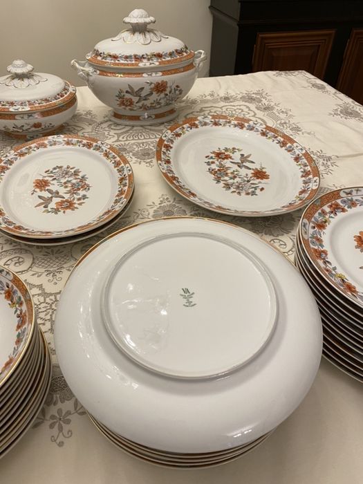 Serviço Completo Jantar Magnólia - Vista Alegre ( Anos 70/80 )