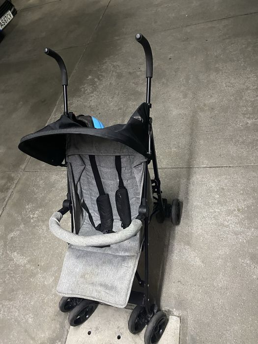 Carrinho bebe passeio