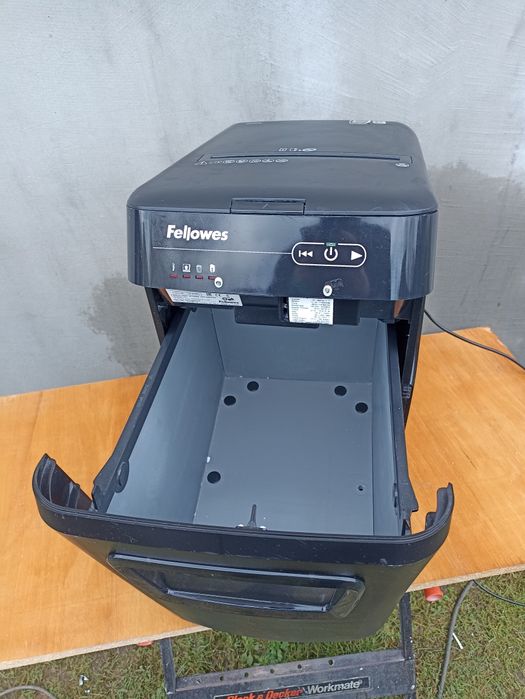 Подрібнювач паперу: Шредер Fellowes AUTOMAX 200C
