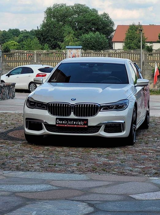BMW 7 biała perła limuzyna auto do ślubu wynajem samochód