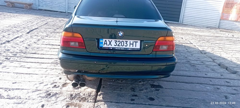 Продам БМВ е 39 М62 б35, решетка, скилет Ауди e-tron
