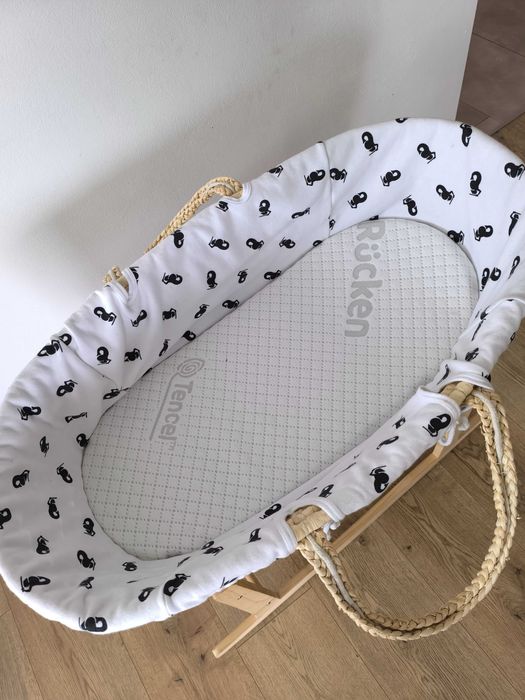 Kosz Mojżesza z kołyską + materac