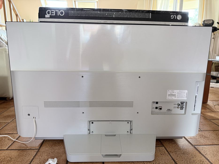 Telewizor oled 48 cali