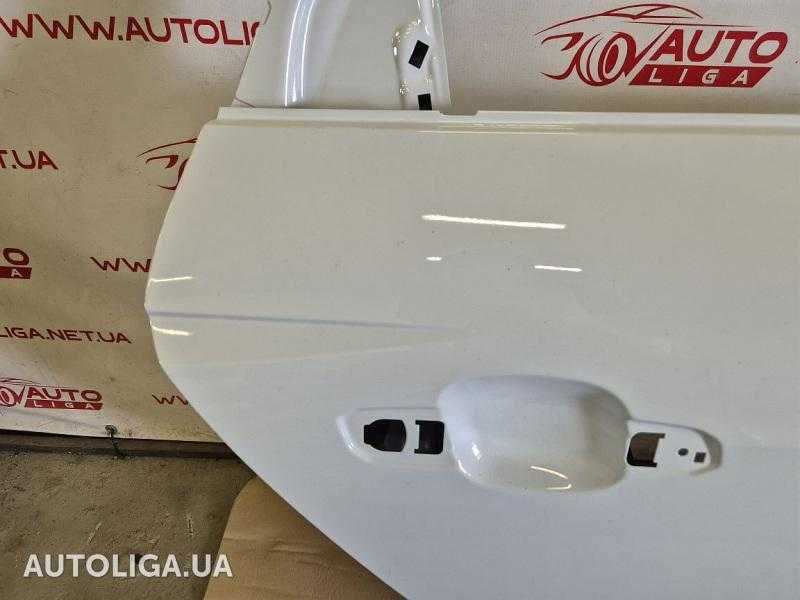 Двері задні праві Audi A4 B9 рест в колір LS9R 8W9833052G в НАЯВНОСТІ