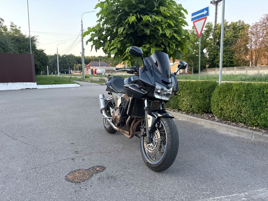 Kawasaki z750s 2005 на документах, інжектор