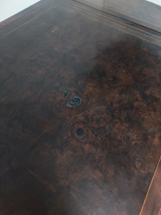 Mesa de centro antiga