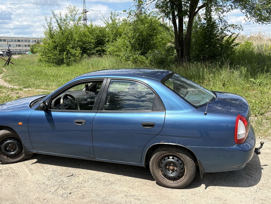 Продам део нубіру 1998 року