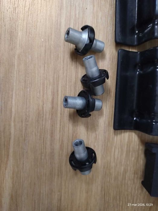 THULE zestaw dopasowujący KIT 18605.Peugot 508