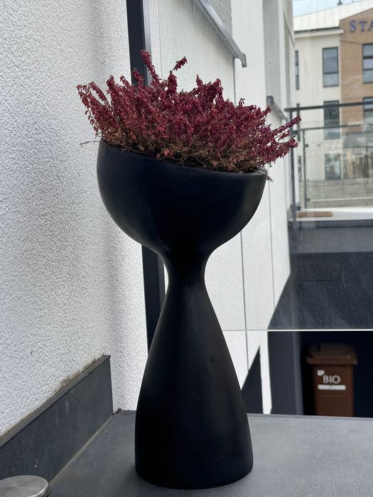 Donica ogrodowa doniczka z odpływem na wodę