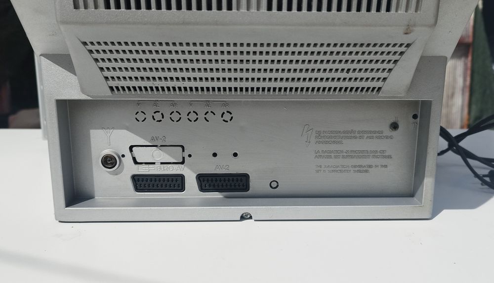 TV Retro Worten Ecrã Plano