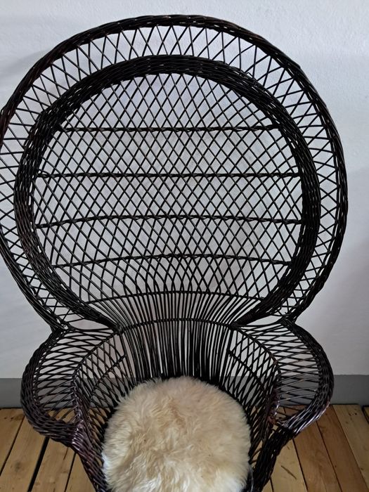 Cadeira boho / pavão em verga