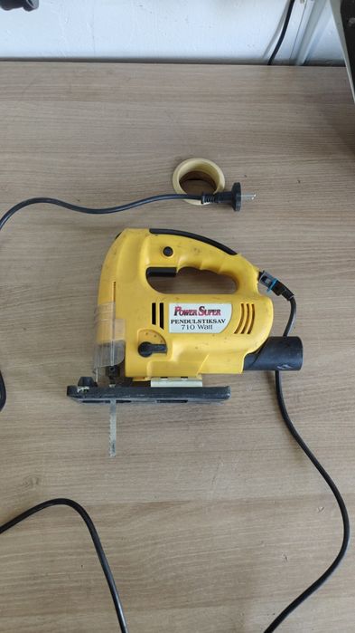 Wyrzynarka PowerSuper 710W sprawna