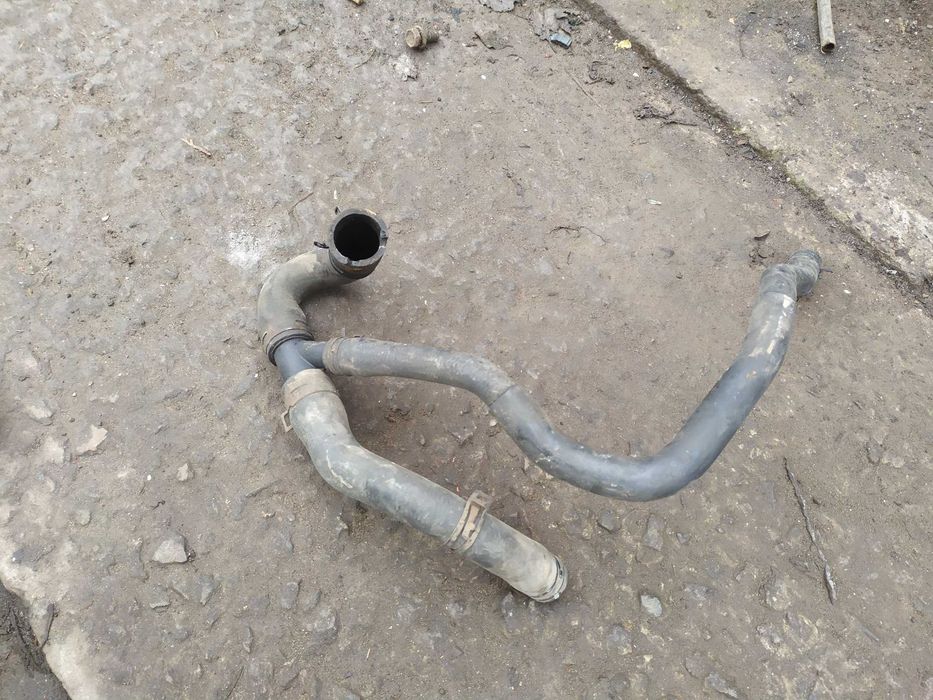 Патрубок охолодження  Мазда 3 Mazda 3 Bk Z6 1.6