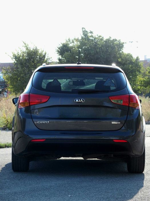 Kia Ceed 2015 único dono
