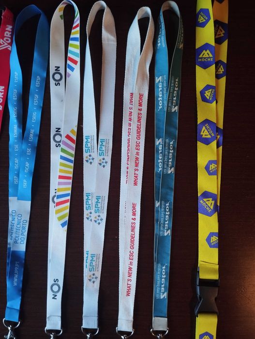 Coleção de fitas porta-chaves