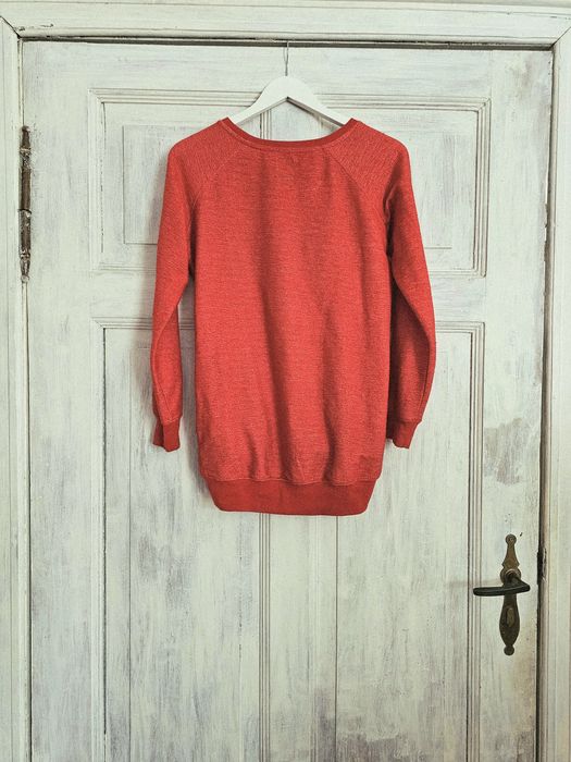 Ceglastoczerwona bluza