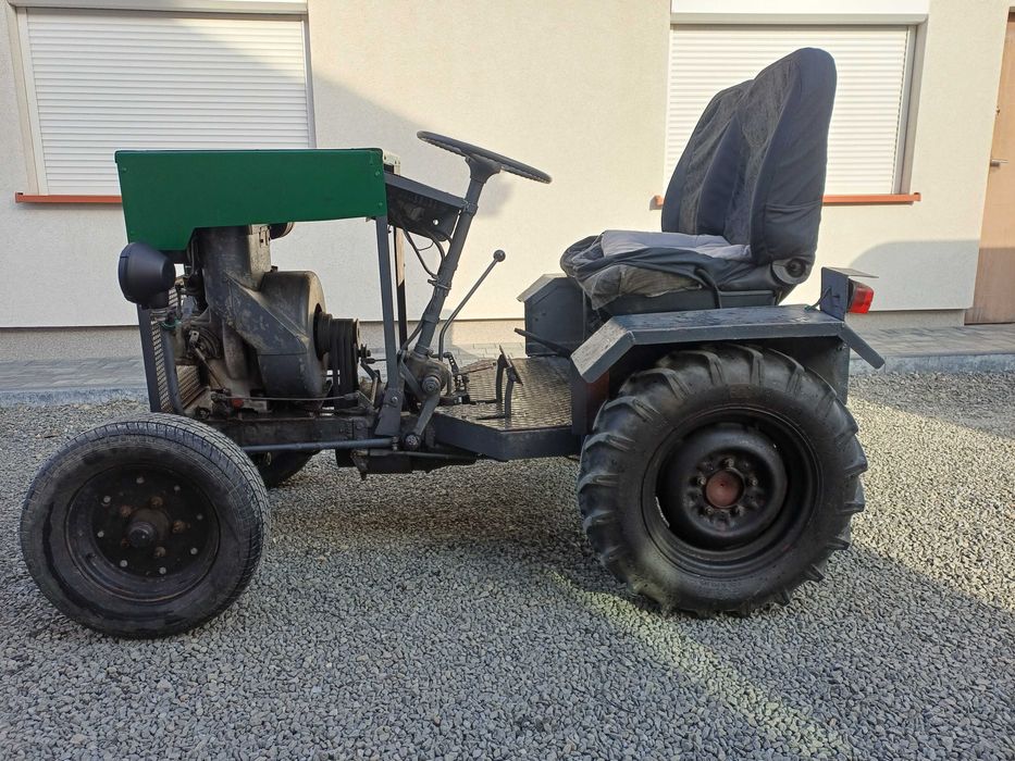 Traktor traktorek ciągnik ogrodowy sam