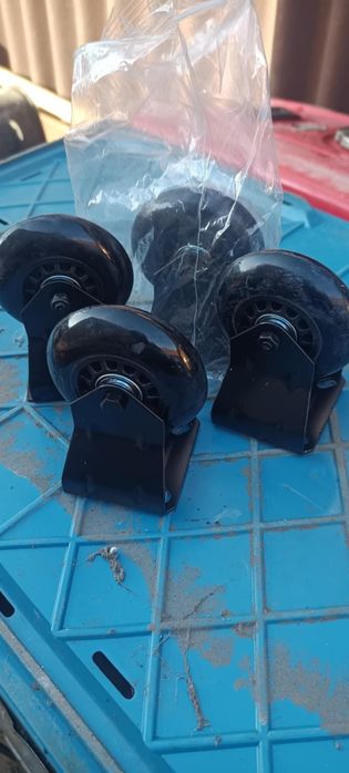 Kółka do wózka //