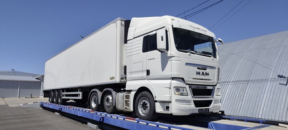 Реф рефрежератор полуприцеп саф інтракс свіжопригнаний черао