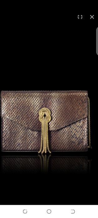 Клатч Possess стильный аксессуар