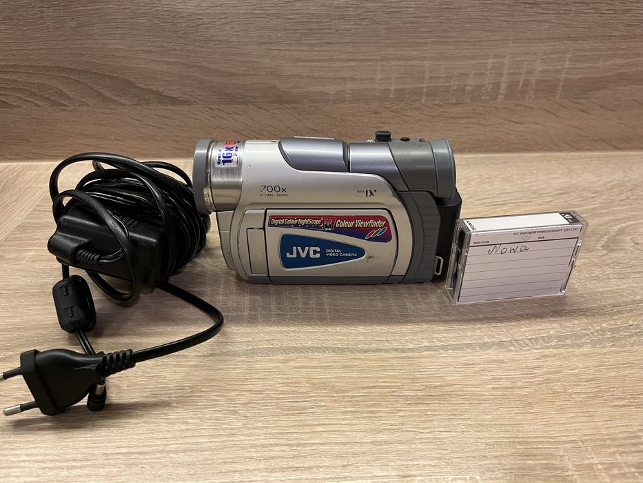 Kamera JVC na kasety