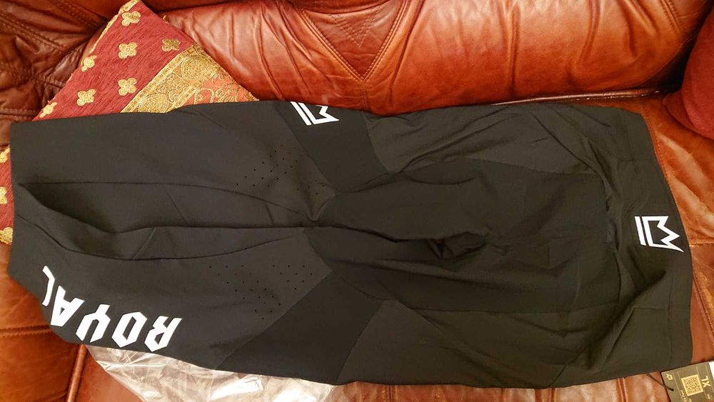 ROYAL Apex Race pants XL велоштани Нові!