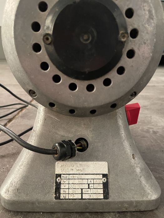 Picadora de Carne Profissional HIRANDA & SERRA – Industrial