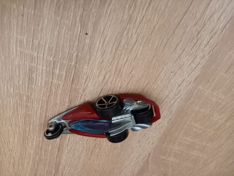 6 motorów hotweels