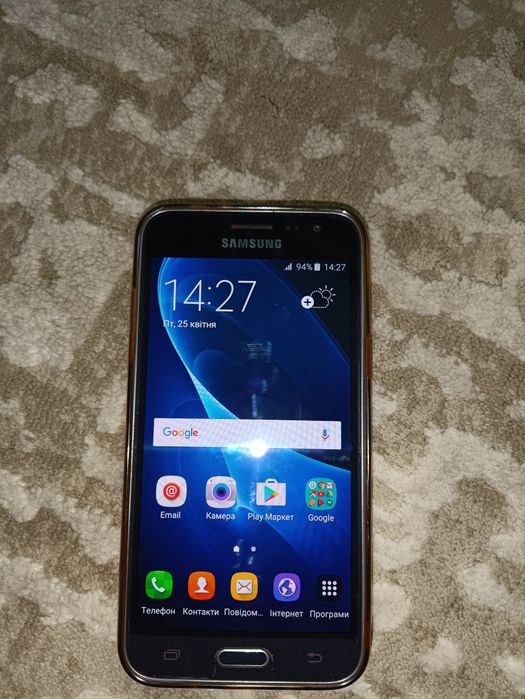 Продам Samsung galaxy J3 2016,J5 2015