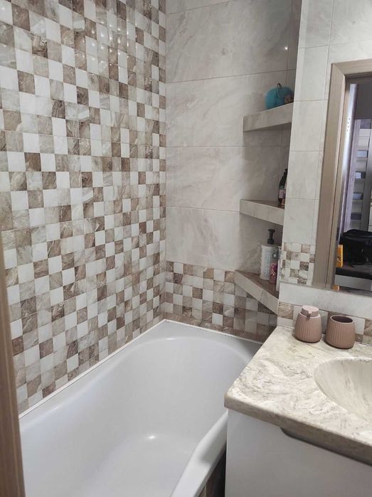 Продам 3 кімн.квартиру з ремонтом по вул.Чорновола 15 а