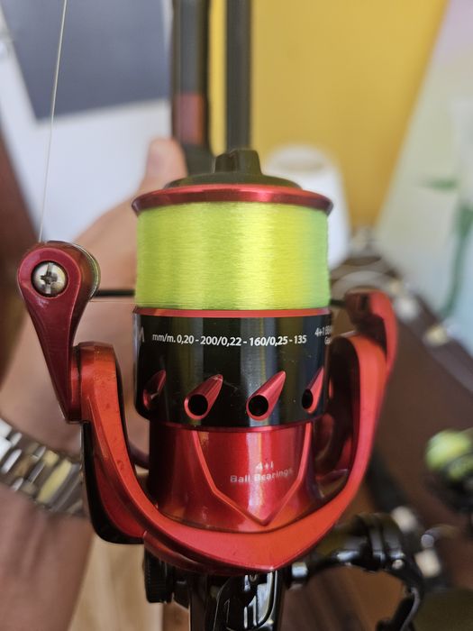 Kołowrotek Jaxon Red Fury 300