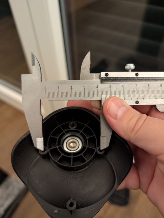 Kółka walizki A-09