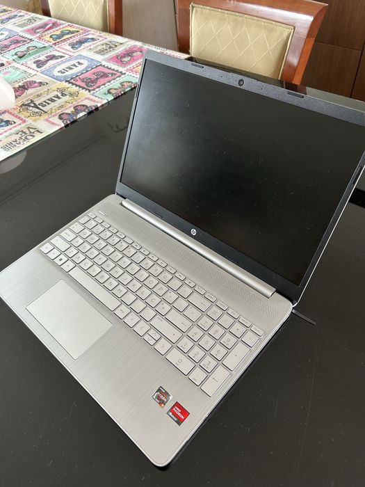 Notebook HP 15s Ryzen 3 – Modelo 15s-eq2049np – Muito Conservado