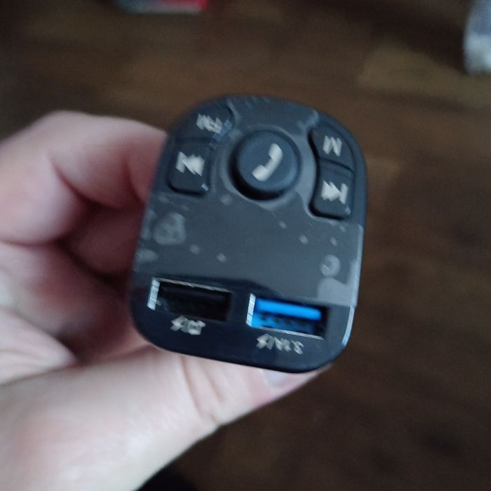Автомобильный FM-передатчик Bluetooth 5.3