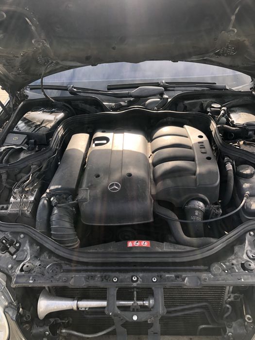 Продам Mercedes  Benz e211 2.2 cdi