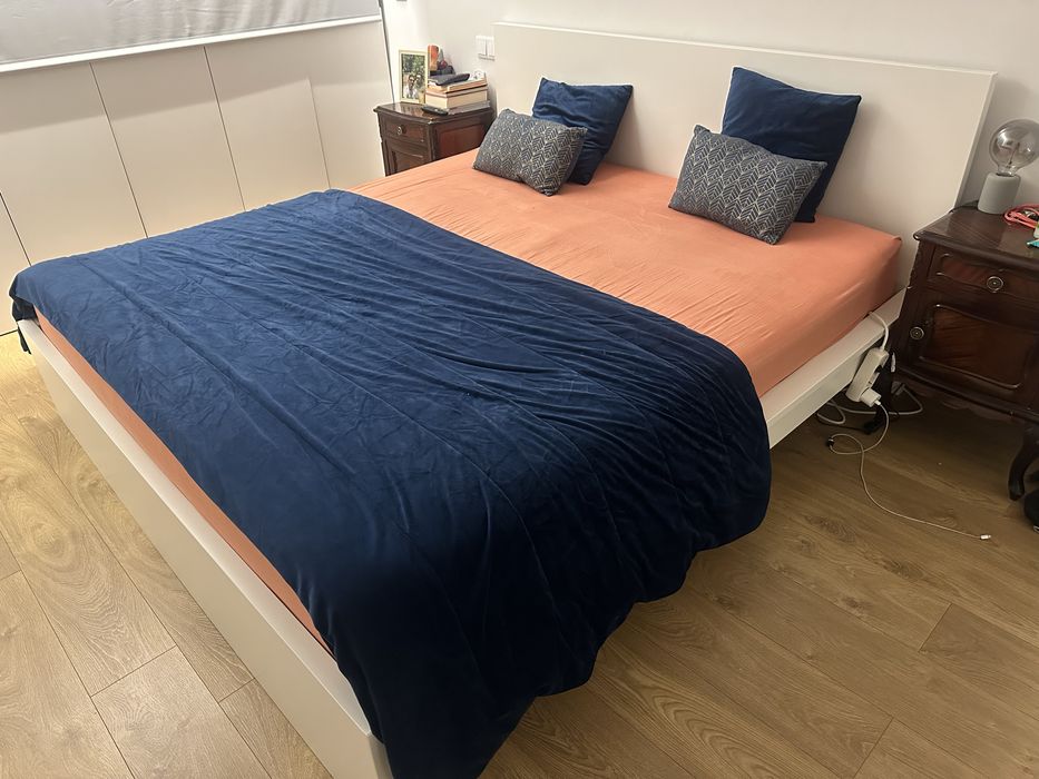 Cama e colchao 1,80 x 2,00