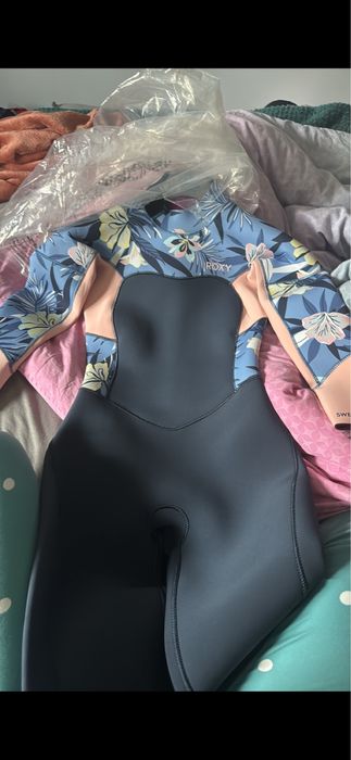 Pianka Roxy 12 lat jak nowa kite windsurfiing