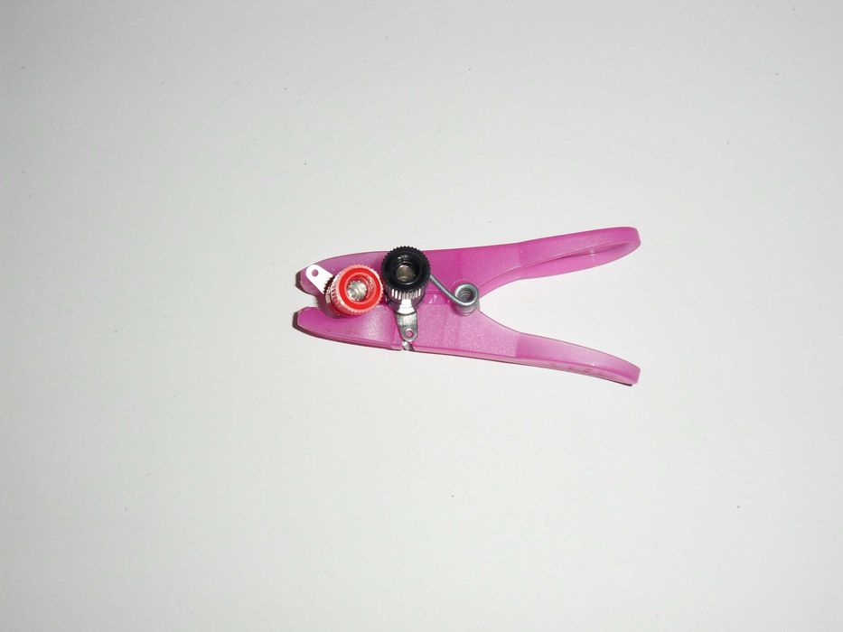 gniazdo bananowe 4 mm,Al2437