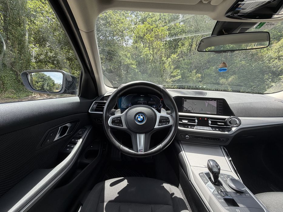 BMW 330e G20 2019