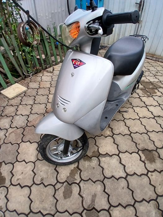 Продам японский скутер Honda Dio .