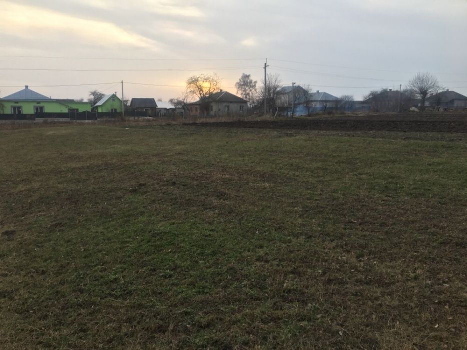 Продам земельну ділянку с. Романівка